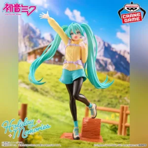 Фігурка Хацуне Міку Holiday Memories від Banpresto в туристичному одязі, вид спереду, оригінальна статуетка Vocaloid.