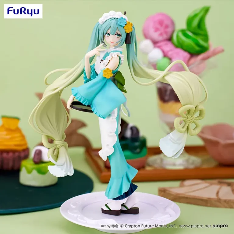 Фігурка Хацуне Міку SweetSweets Matcha Parfait від FuRyu, вид спереду, оригінальна статуетка Vocaloid.