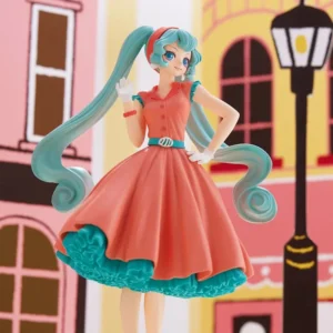 Крупний план радісного обличчя фігурки Хацуне Міку - якісний мерч Vocaloid.